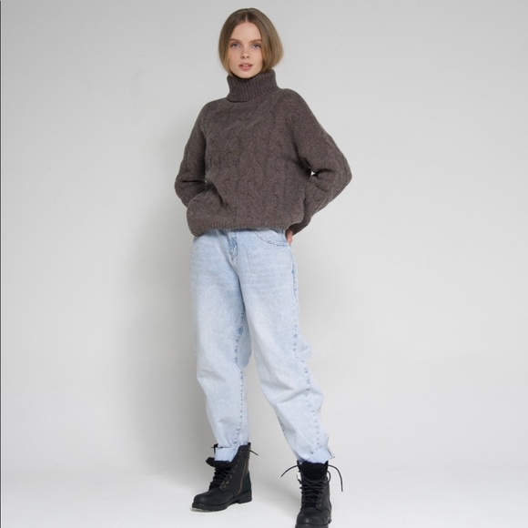 Merino wool cashmere Turtleneck oversized sweater Cable knit